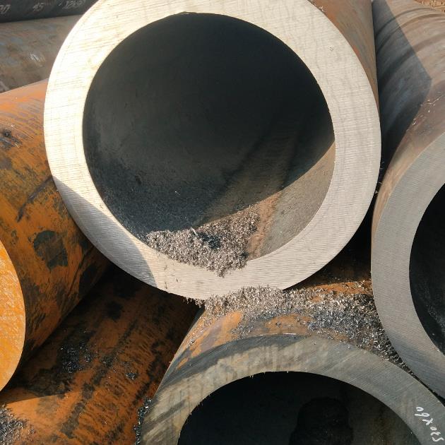 山東大口徑無縫鋼管60個(gè)厚