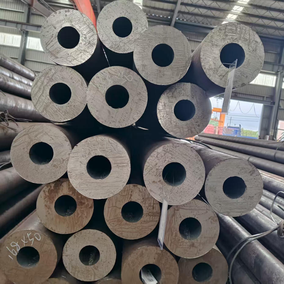 熱推山東無縫鋼管廠-聊城鋼管現貨多少一噸